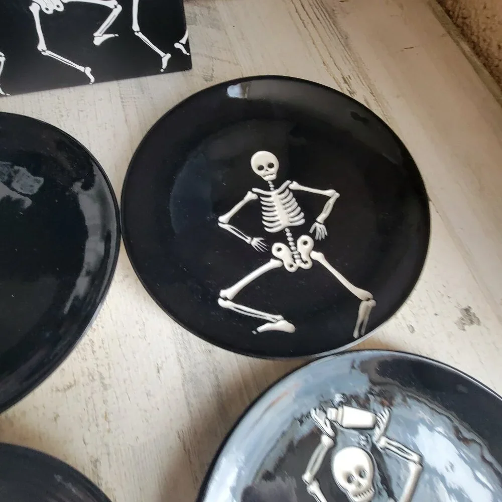 Pottery Barn party skeletons Halloween appetizer plate set decor black‎